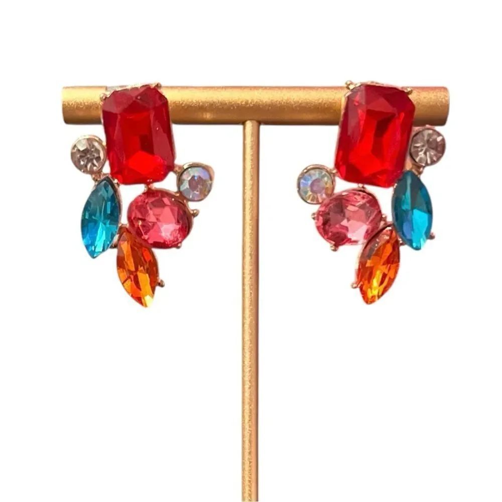 π2/$30π Elegant Multicolor Gemstone CrystalβGold Tone Stud Earrings